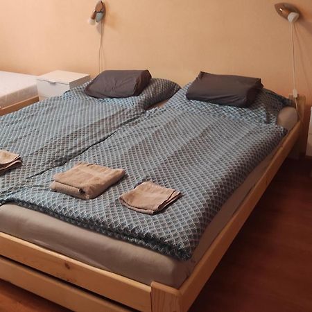 Apartman Sofia Levice Eksteriør billede