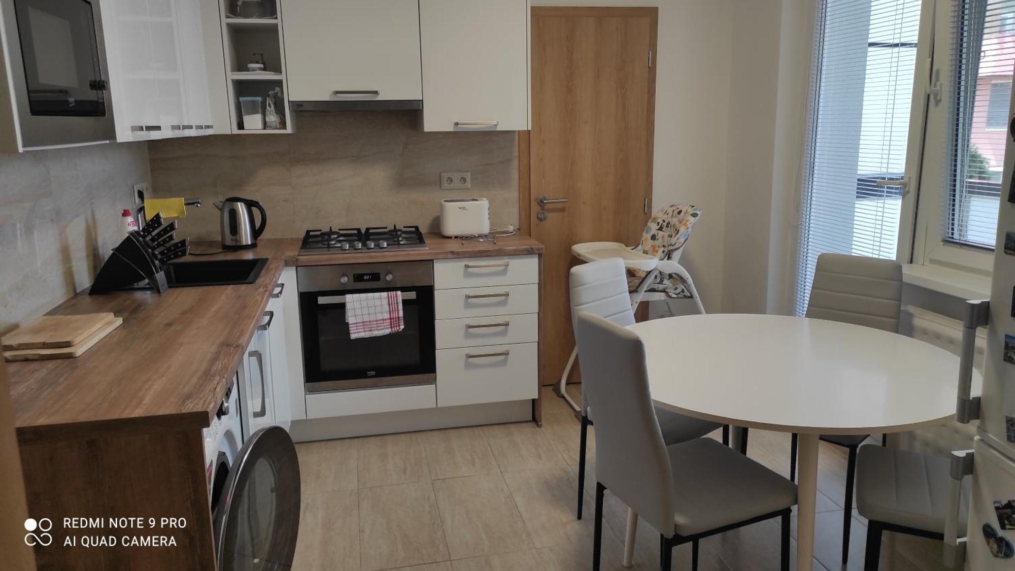 Apartman Sofia Levice Eksteriør billede