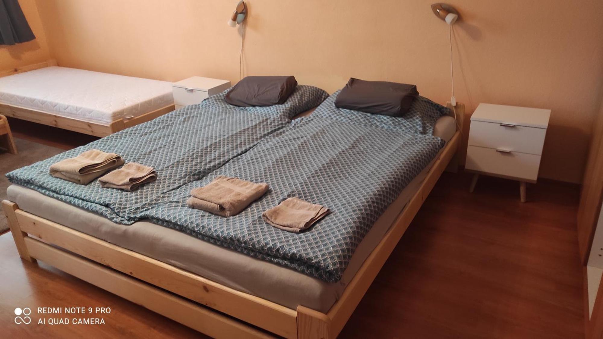 Apartman Sofia Levice Eksteriør billede
